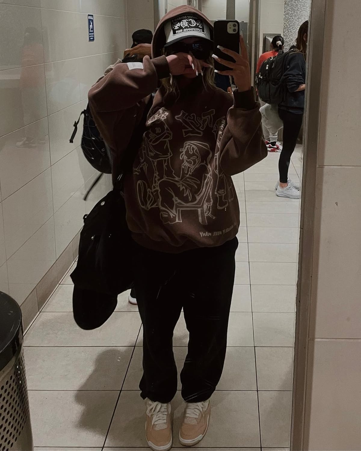 Aelfric Eden Mens Graphic Oversized Hoodie Cartoon Character Print Streetwear Casual hoodies y2k Hooded Sweatshirt