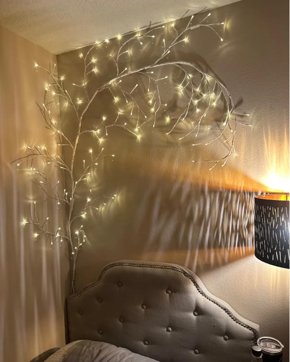 Enchanted Willow Vine Lights with Remote, Christmas Swags Decorations Indoor Room Decor, 18 Branches 144 LEDs Lighted Willow Vine Lights for Walls Bedroom Home Decor