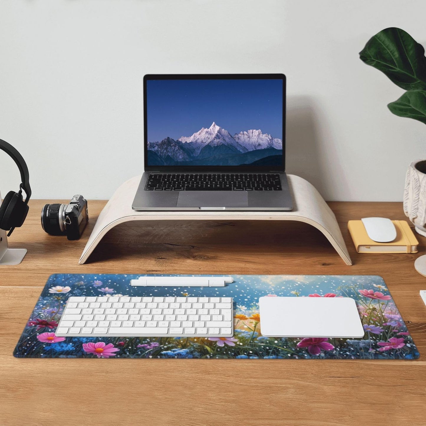 Japanese Mouse Pad, Large Japanese Desk Mat, XL Anime Gaming Keyboard Mat, Non-Slip Rubber Base, Big Extended Desk Protector for Home Office, 31.5”x11.8”