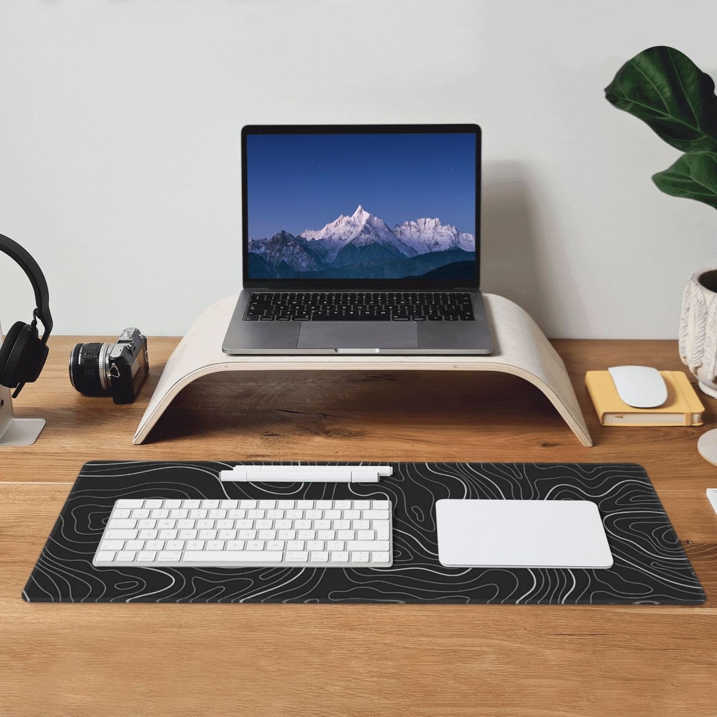 Japanese Mouse Pad, Large Japanese Desk Mat, XL Anime Gaming Keyboard Mat, Non-Slip Rubber Base, Big Extended Desk Protector for Home Office, 31.5”x11.8”