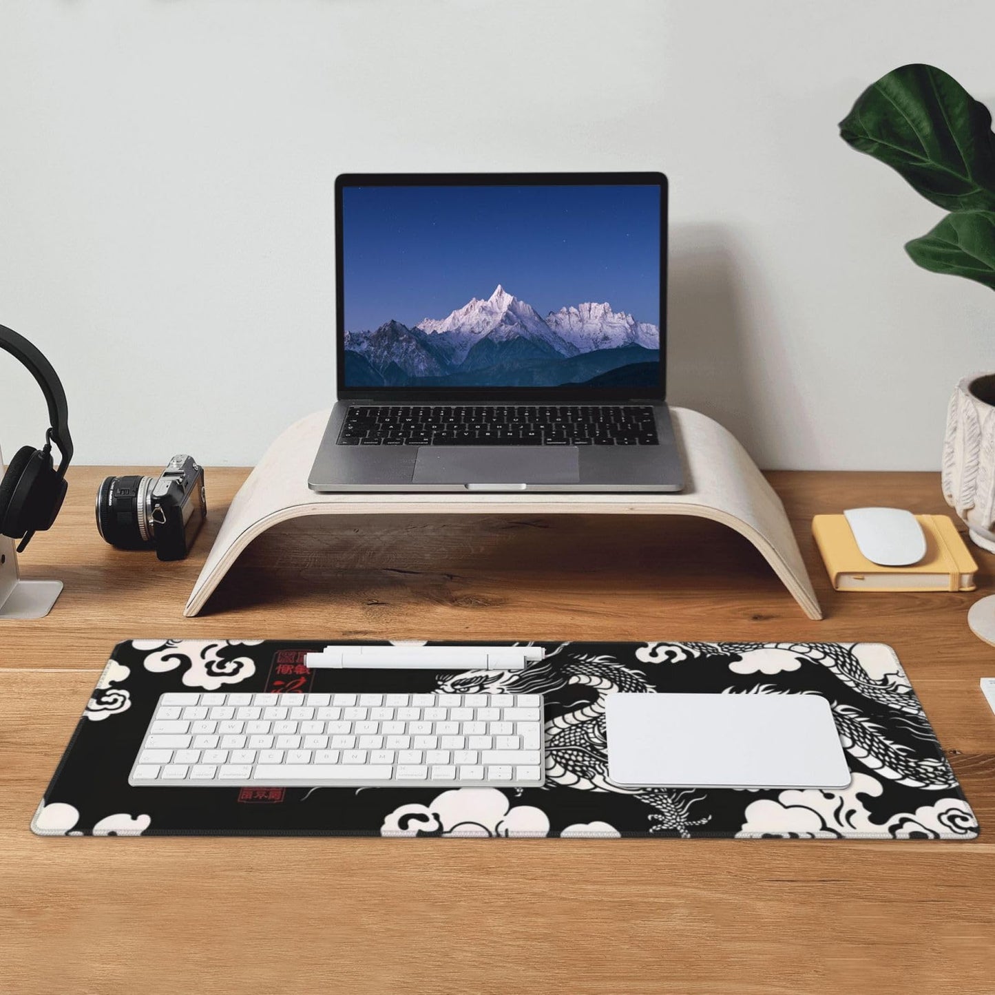 Japanese Mouse Pad, Large Japanese Desk Mat, XL Anime Gaming Keyboard Mat, Non-Slip Rubber Base, Big Extended Desk Protector for Home Office, 31.5”x11.8”