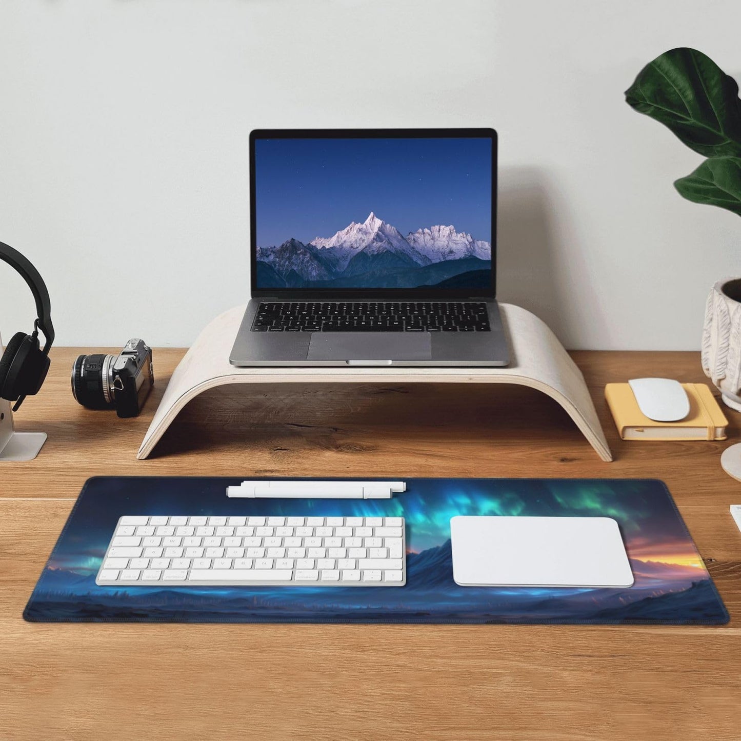 Japanese Mouse Pad, Large Japanese Desk Mat, XL Anime Gaming Keyboard Mat, Non-Slip Rubber Base, Big Extended Desk Protector for Home Office, 31.5”x11.8”