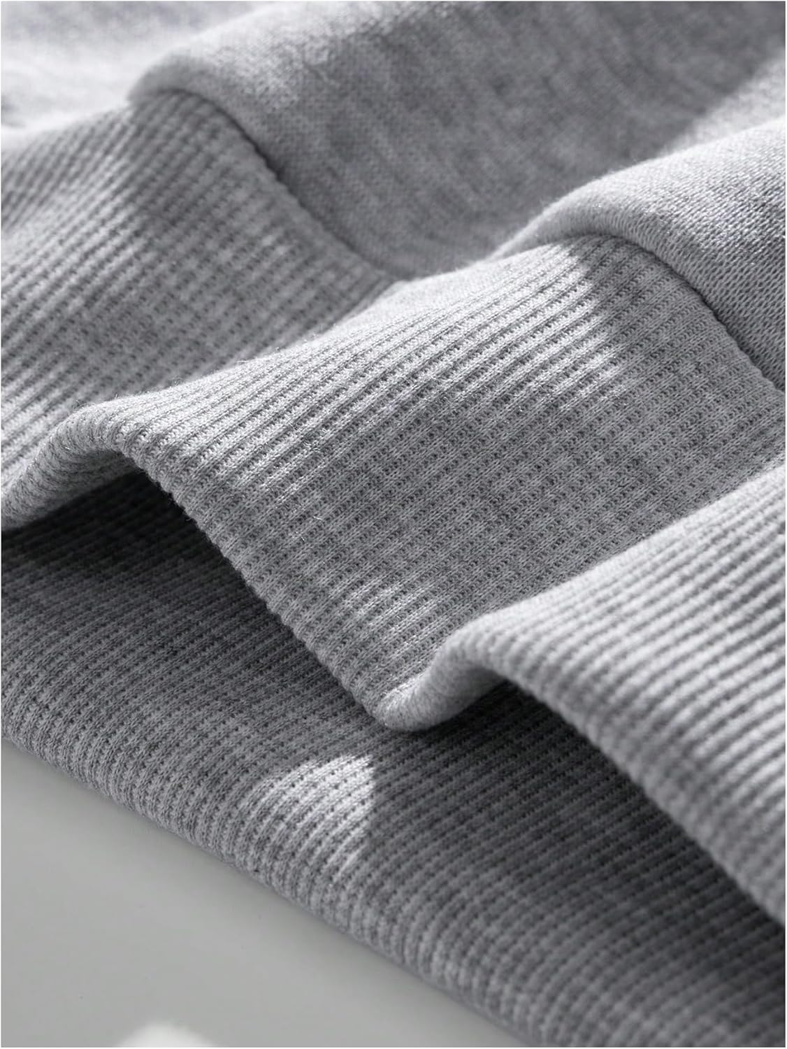 Floerns Men's Graphic Print Long Sleeve Drawstring Hoodie Pullover Sweatshirt