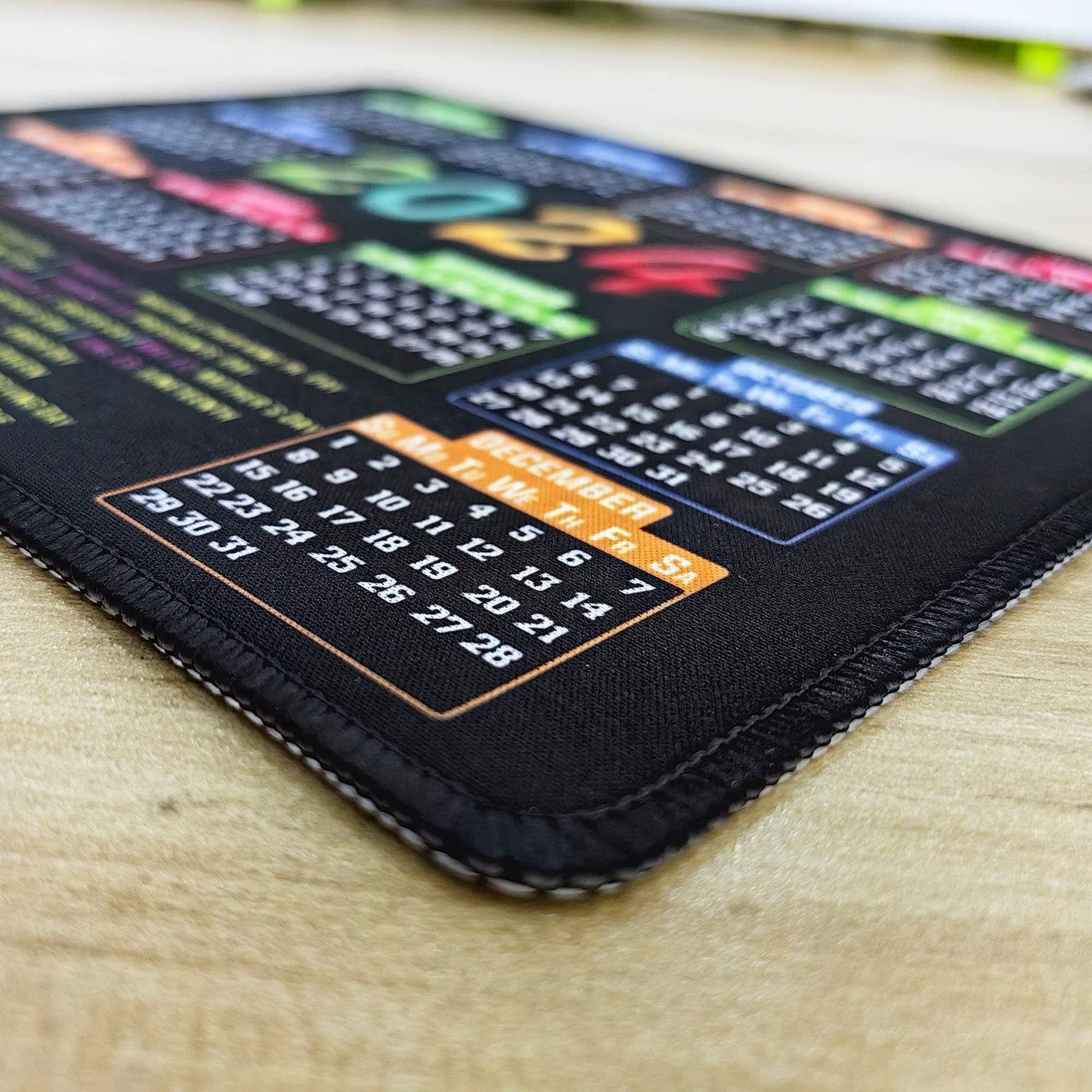 Mouse Pad with Stitched Edge, Computer Mouse Pad with Non-Slip Rubber Base, Mouse Pads for Computers Laptop Mouse 9.6x7.9x0.1 inch, (2025 Calendar Black)