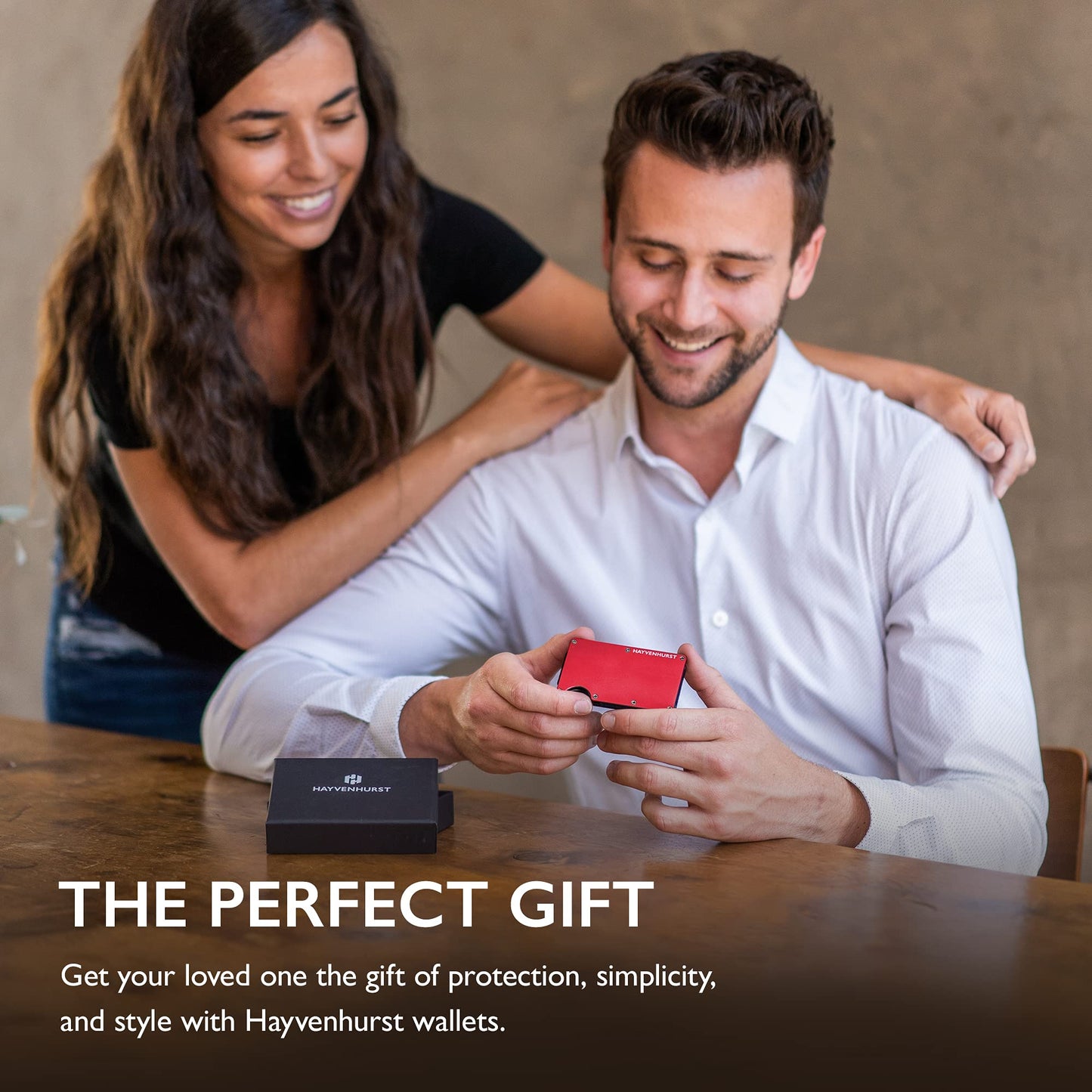 Hayvenhurst Wallet For Men - Reinvented Design Men's Wallet - Slim, Minimalistic & Seamless, Blocks RFID Scanners, Holds 12 Cards & Has a Money Clip (Carbon Fiber)