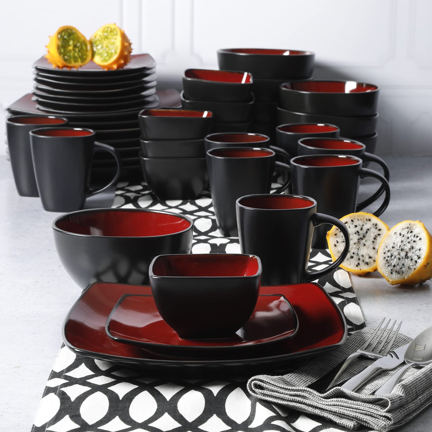 Gibson Soho Lounge Square Reactive Glaze Dinnerware Set, Red, Service for 4 (16pcs)